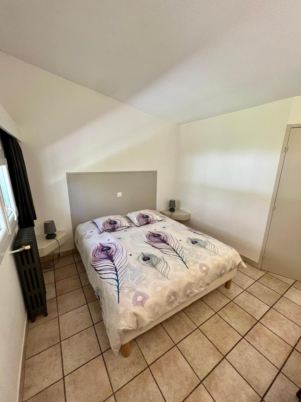 Hotel Moulin De La Sambuc Saint-Zacharie Esterno foto